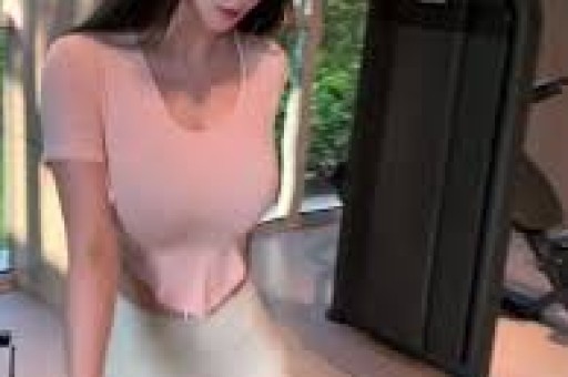 明星八卦！夜色甜蜜约会甜蜜瞬间定格《关注小玉妹每天聊八卦